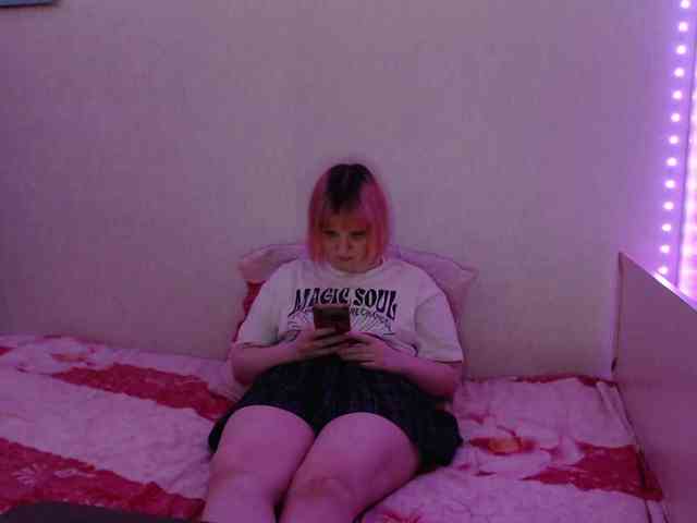 Bonnie_Petite webcam
