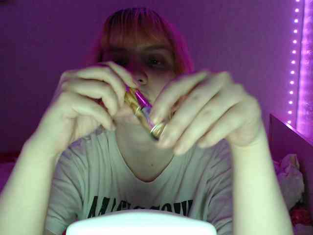 Bonnie_Petite webcam