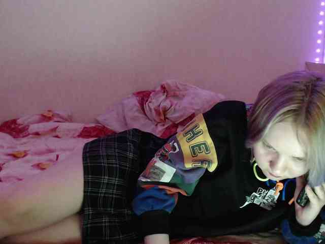 Bonnie_Petite webcam