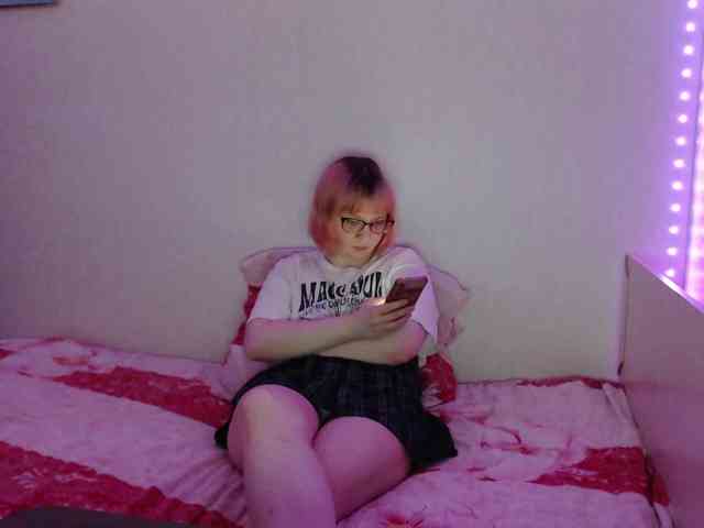 Bonnie_Petite webcam