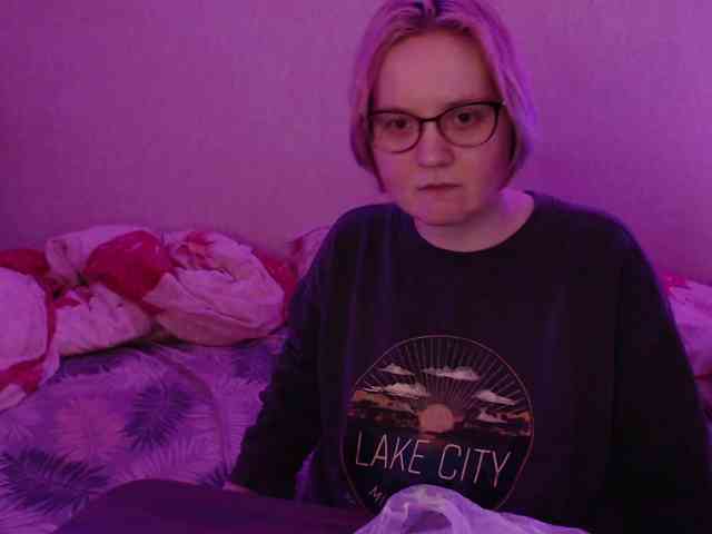 Bonnie_Petite webcam