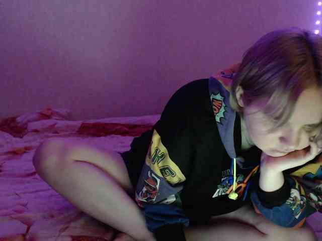 Bonnie_Petite webcam