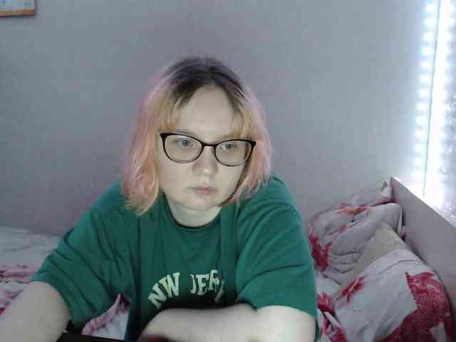 Bonnie_Petite webcam