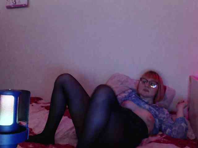 Bonnie-Petite Live Webcam on BongaCams
