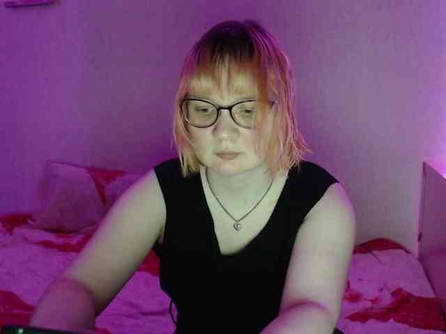 Bonnie_Petite webcam