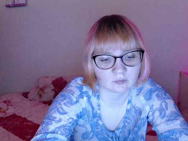 Bonnie-Petite Live Webcam on BongaCams