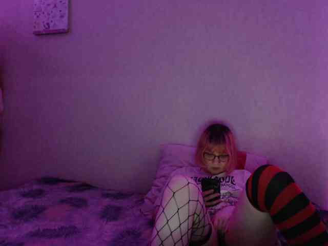 Bonnie_Petite webcam