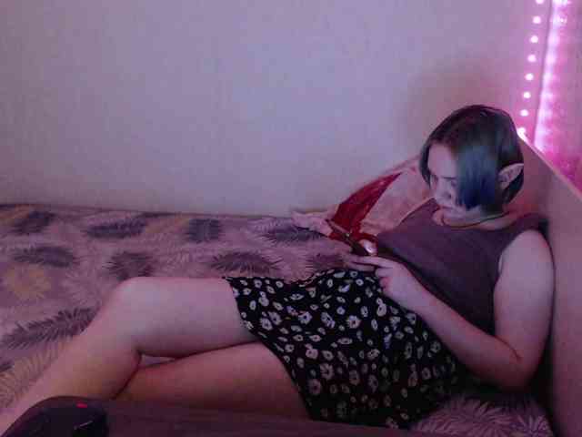 Bonnie_Petite webcam