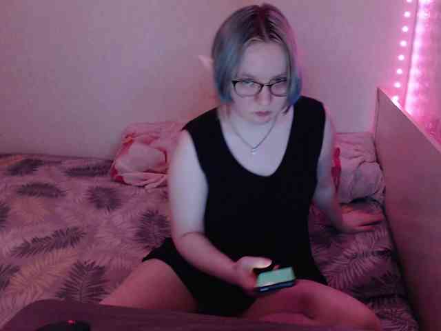 Bonnie_Petite webcam