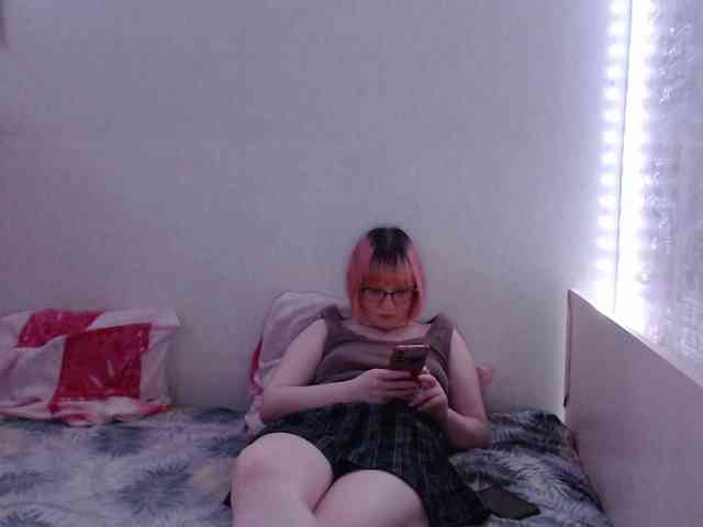Bonnie_Petite webcam