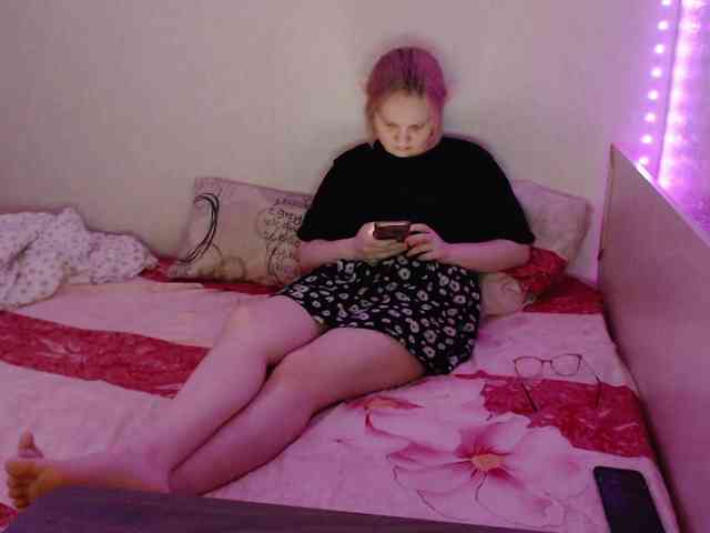 Bonnie_Petite webcam