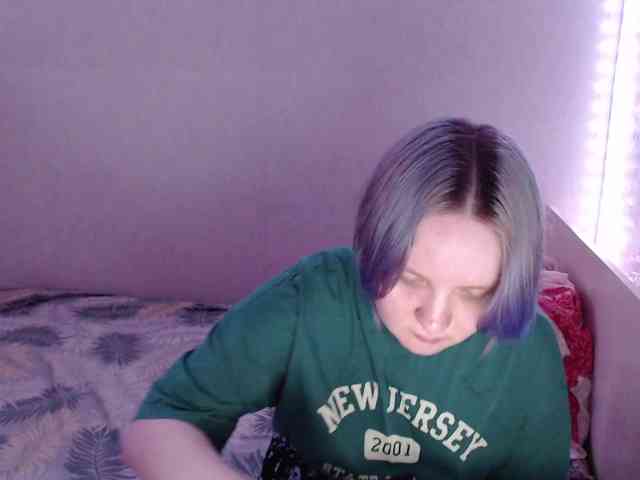 Bonnie_Petite webcam