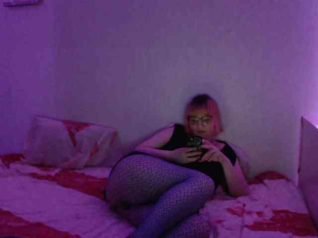 Bonnie_Petite webcam