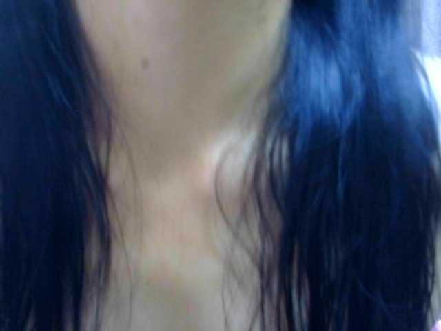 sweetmama17, en vivo ahora en BongaCams