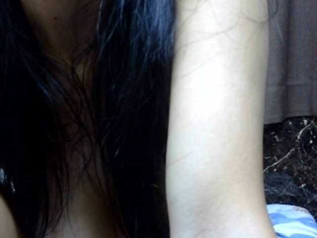 sweetmama17 live cam on BongaCams