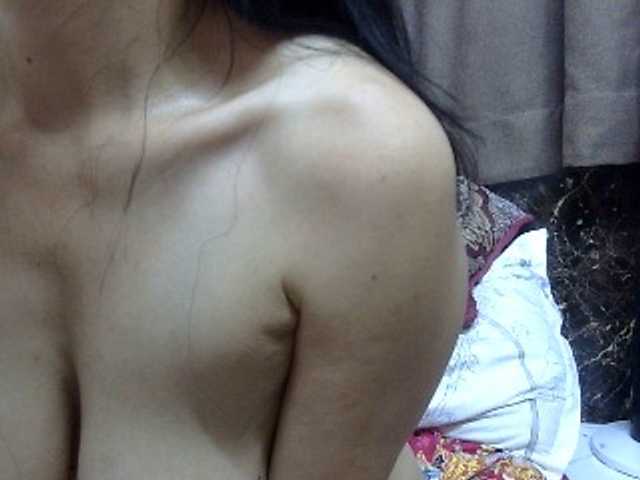 sweetmama17 live cam preview