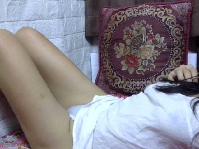 sweetmama17 live cam on BongaCams
