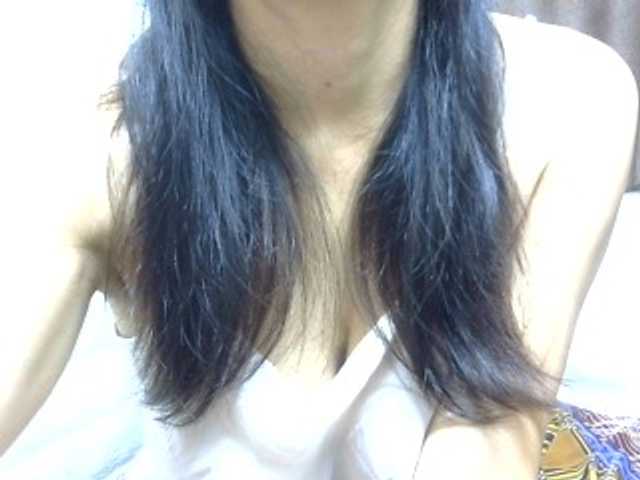 sweetmama17 live cam on BongaCams