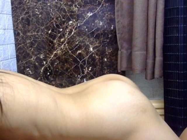 sweetmama17 live cam preview