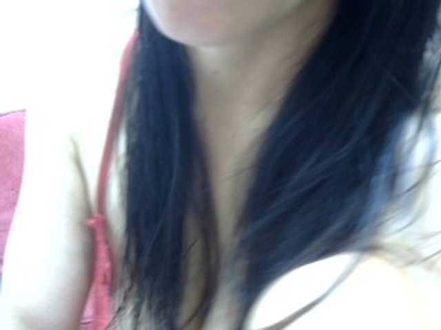 sweetmama17 live cam on BongaCams
