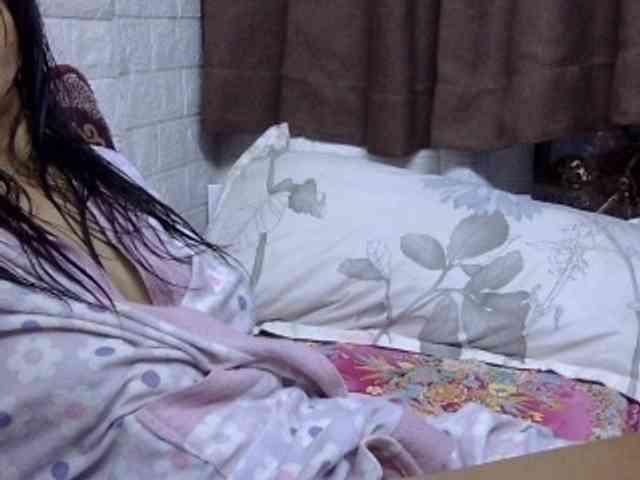 sweetmama17 webcam