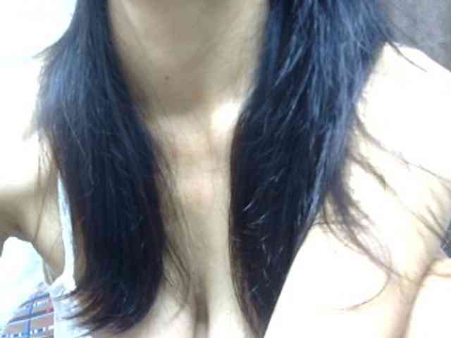 sweetmama17 webcam