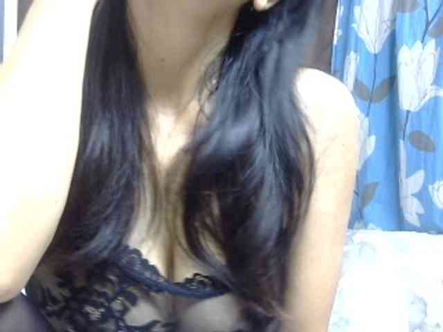 sweetmama17 webcam