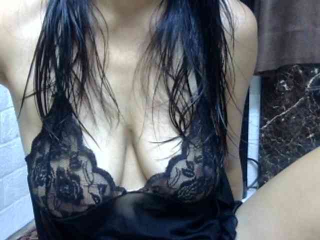 sweetmama17 webcam