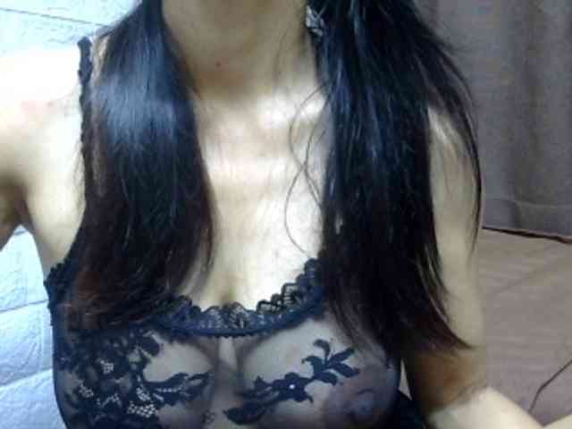 sweetmama17 webcam