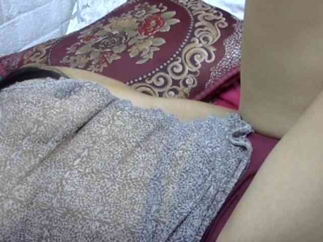 sweetmama17 webcam