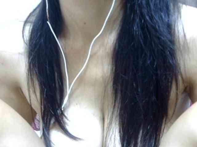 sweetmama17 webcam