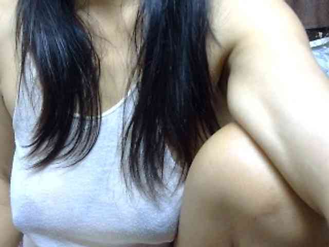 sweetmama17 webcam
