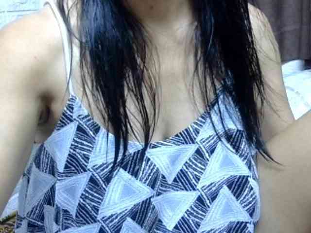 sweetmama17 webcam