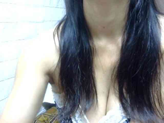 sweetmama17 webcam