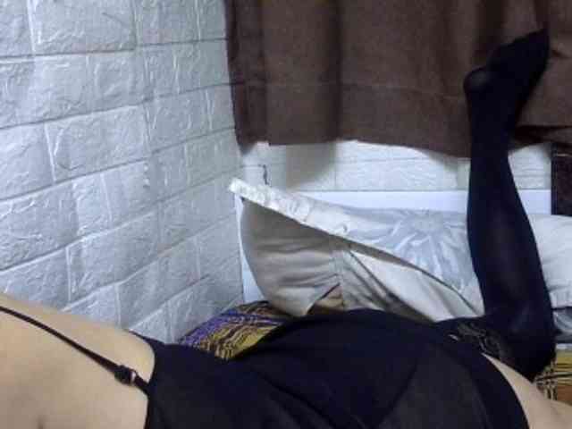 sweetmama17 webcam