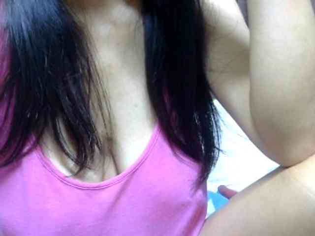 sweetmama17 webcam