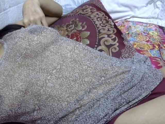 sweetmama17 webcam