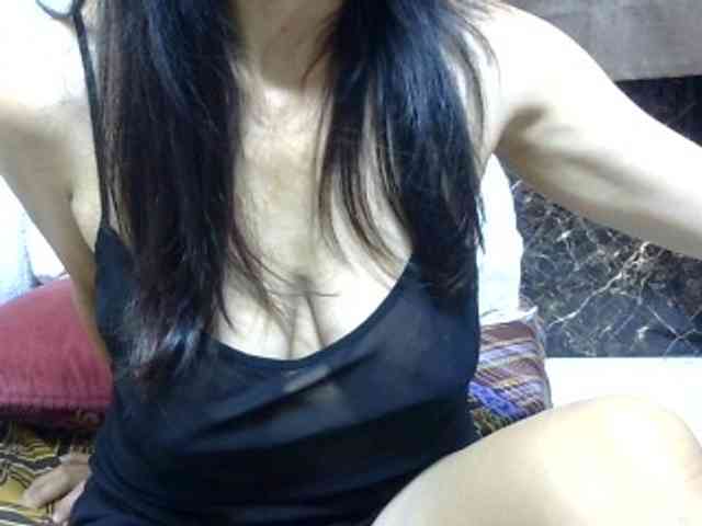 sweetmama17 webcam