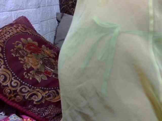 sweetmama17 webcam