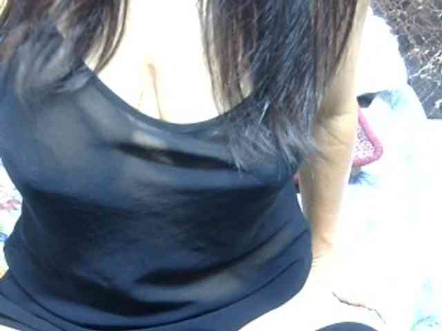 sweetmama17 webcam