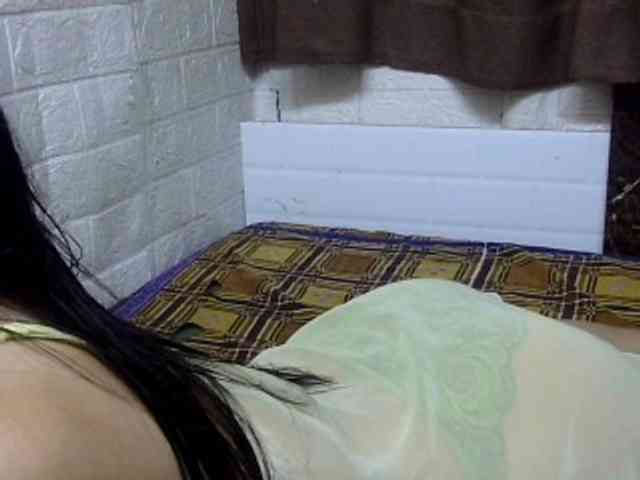 sweetmama17 webcam