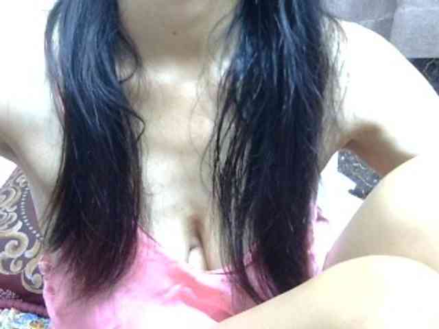sweetmama17 webcam