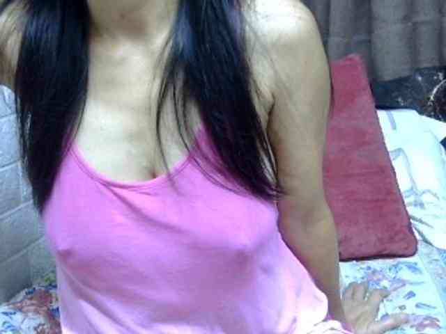 sweetmama17 webcam