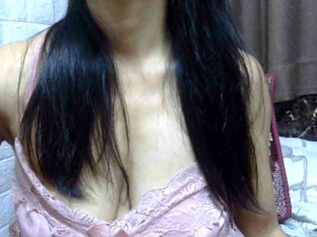 sweetmama17 webcam