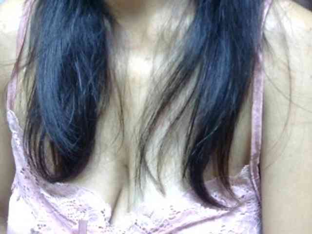 sweetmama17 webcam