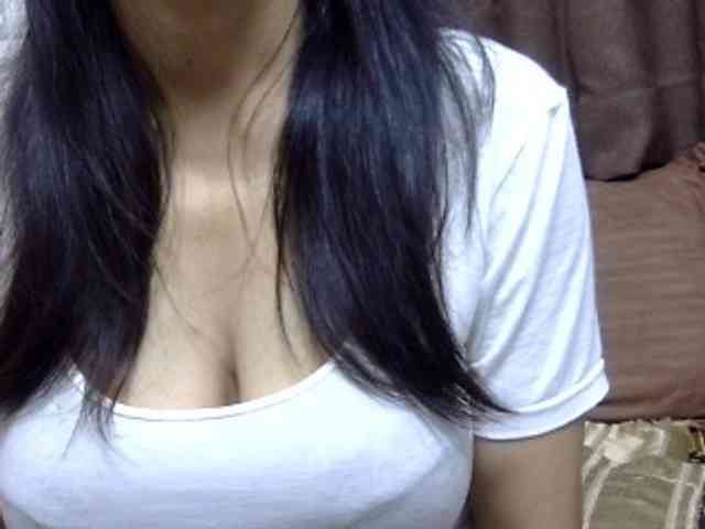 sweetmama17 webcam