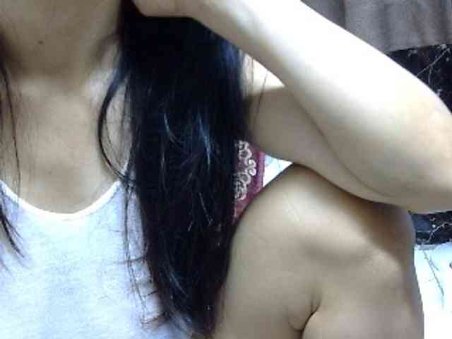 sweetmama17 webcam
