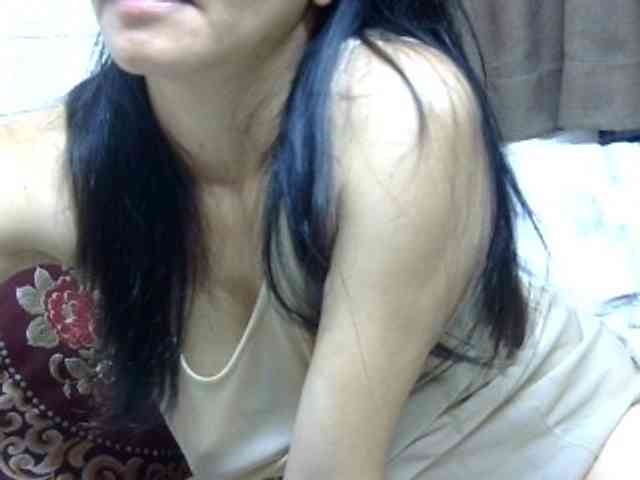 sweetmama17 webcam