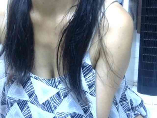 sweetmama17 webcam