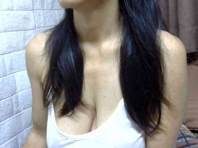 sweetmama17 webcam
